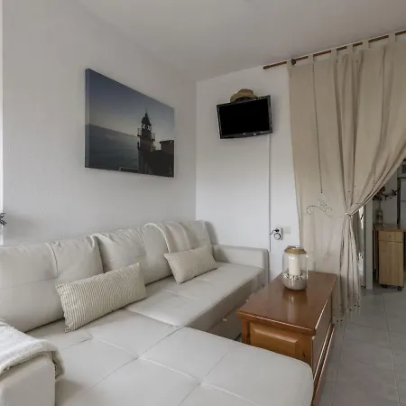 Simplistic In Alcoceber With Swimming Pool Апартаменты